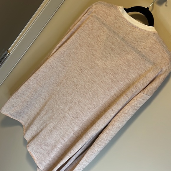 Wilfred Pink-ish Asymmetrical Light Sweater. Size S. - Picture 6 of 6